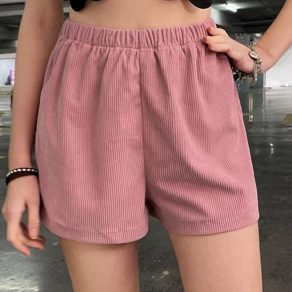 Solid Elastic Waist Corduroy Shorts - Picture 7 of 8